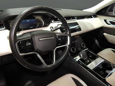 Used 2022 Land Rover Range Rover Velar R-Dynamic S image 16
