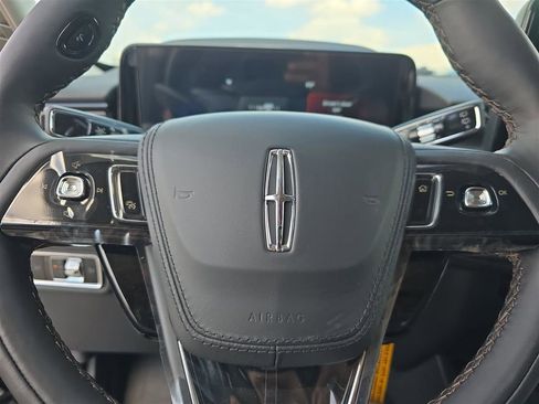 New 2025 Lincoln Aviator 2WD w/ Equipment Group 101A image 25