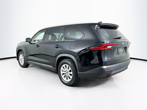 Used 2025 Toyota Grand Highlander AWD image 5