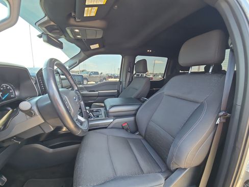 Used 2022 Ford F150 XLT w/ Equipment Group 302A High RWD image 15