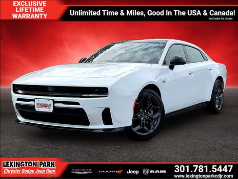 New 2026 Dodge Charger R/T w/ Blacktop Package AWD/4WD image 2