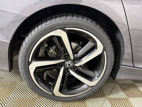 Used 2020 Honda Accord Sport image 29