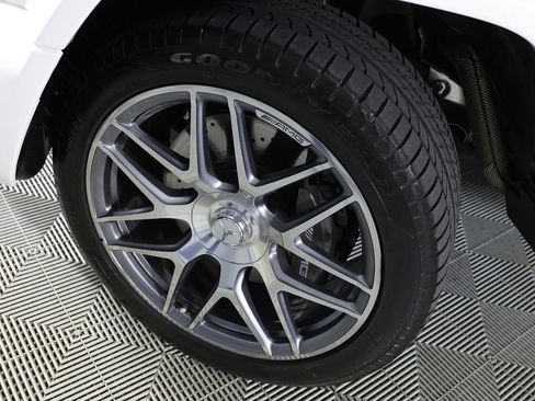 Used 2025 Mercedes-Benz G 63 AMG 4MATIC image 49
