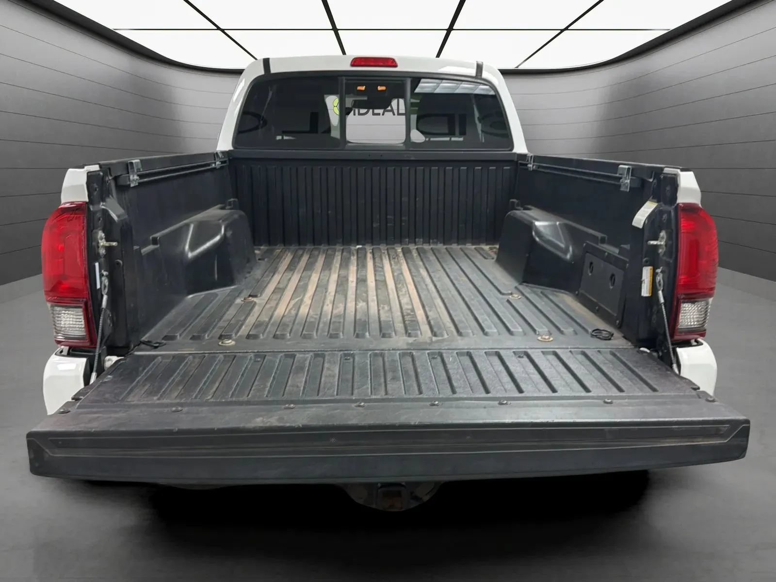 Used 2019 Toyota Tacoma SR RWD image 19