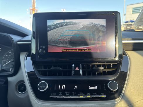 Used 2023 Toyota Corolla Cross LE FWD image 20