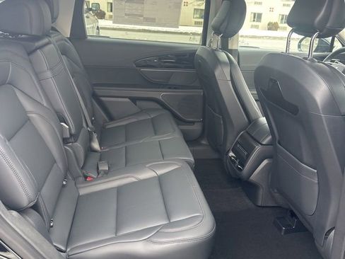 New 2026 Lincoln Nautilus Premier image 12