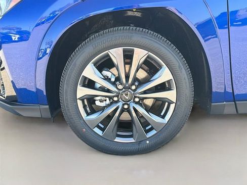 New 2025 Lexus UX 300h FWD image 40
