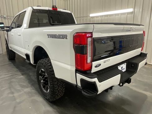 Used 2026 Ford F250 Platinum w/ Tremor Off-Road Package AWD/4WD image 23