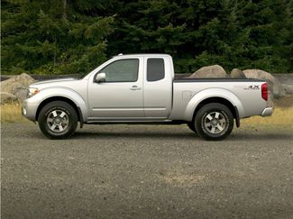 Used 2021 Nissan Frontier SV w/ Midnight Edition Floor Mats RWD video 1