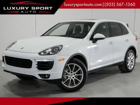 Used 2015 Porsche Cayenne S image 1