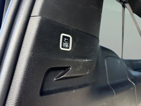 Used 2024 Jeep Wagoneer L Series II w/ Flexible Seating Group image 33