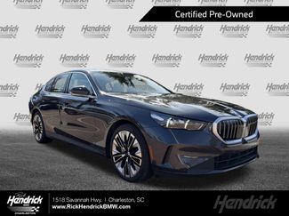 Certified 2025 BMW 540i xDrive video 1