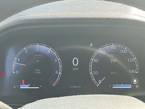 Certified 2023 Jeep Grand Cherokee Limited AWD/4WD image 17