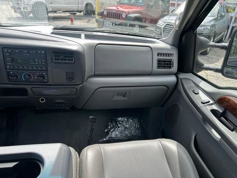 Used 2002 Ford F350 4dr 168 WB DRW image 14