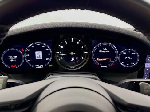 Used 2020 Porsche 911 Carrera image 16