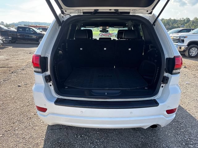 Used 2020 Jeep Grand Cherokee Altitude AWD/4WD image 21
