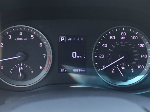 Used 2018 Hyundai Tucson Value AWD/4WD image 37