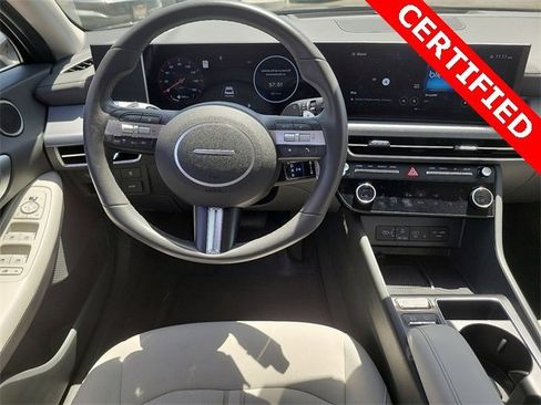 Used 2024 Hyundai Sonata SEL w/ Convenience Package image 3