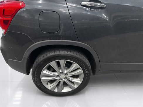 Used 2017 Chevrolet Trax Premier AWD/4WD image 25