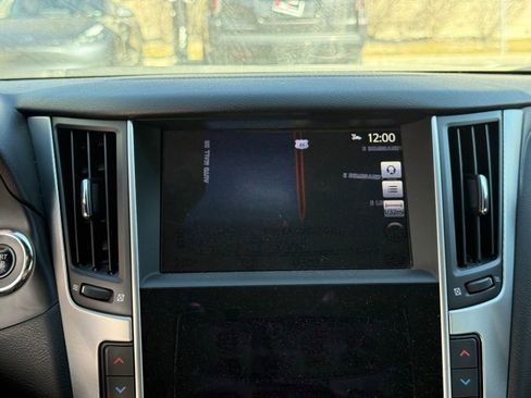 Used 2017 INFINITI Q60 3.0t w/ Premium Plus Package 3.0T image 25