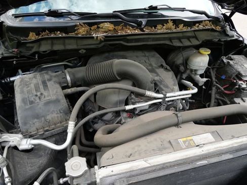 Used 2017 RAM 1500 Laramie AWD/4WD image 10