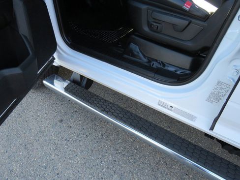 New 2024 RAM 3500 Tradesman w/ Chrome Appearance Group image 26