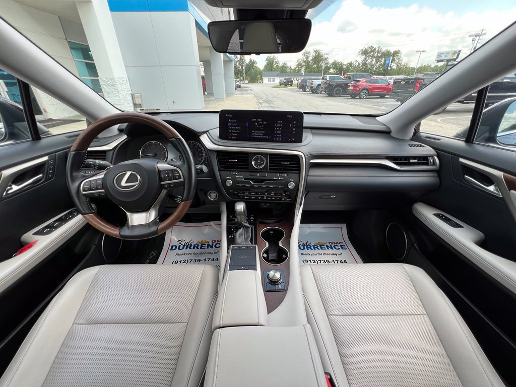 Used 2020 Lexus RX 350L FWD w/ Premium Package image 11