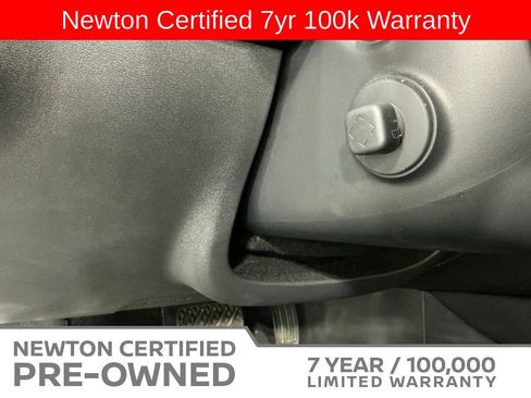 Used 2025 INFINITI QX60 Luxe FWD image 43