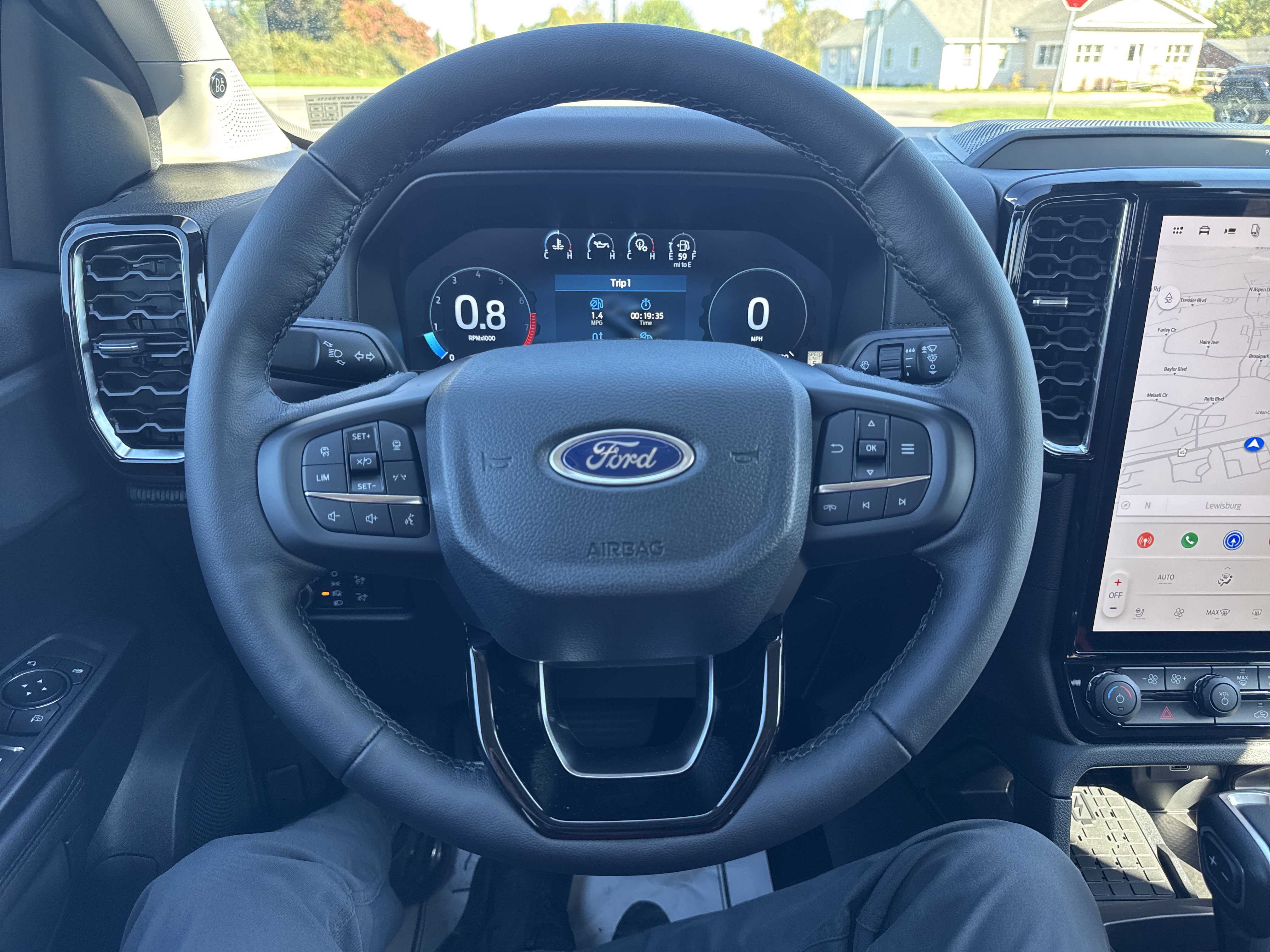 New 2026 Ford Ranger Lariat w/ Black Appearance Package AWD/4WD image 17