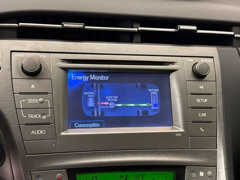 Used 2012 Toyota Prius Two FWD image 22