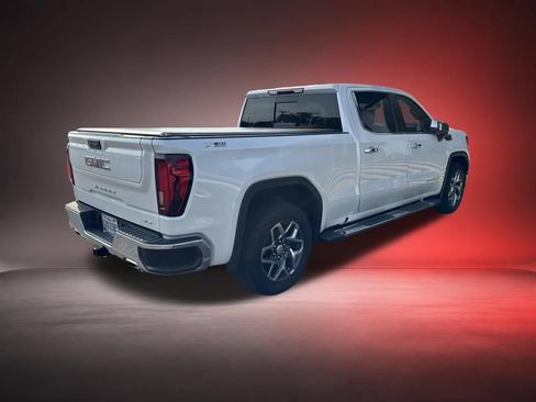 Certified 2023 GMC Sierra 1500 SLT AWD/4WD image 3
