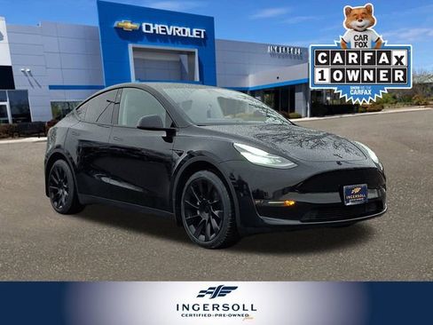 Used 2023 Tesla Model Y Long Range image 1