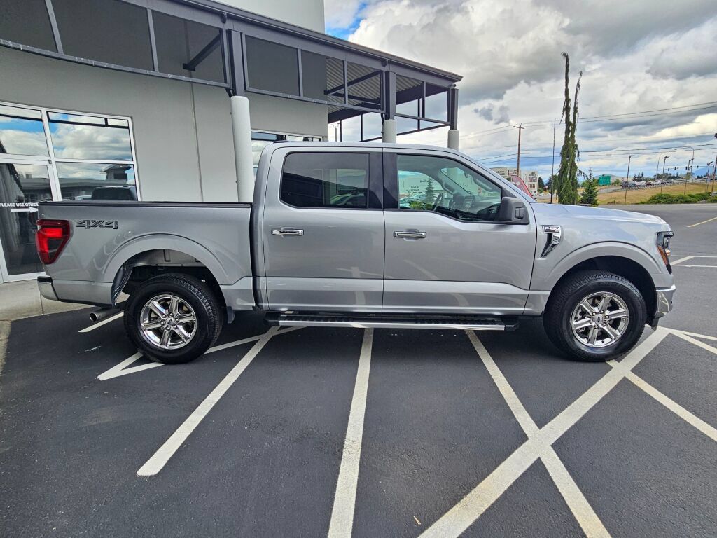 Used 2025 Ford F150 XLT w/ Equipment Group 301A Standard AWD/4WD image 6