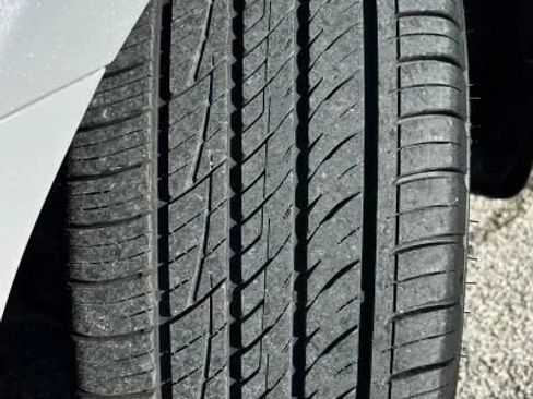 Used 2018 Genesis G80 3.3T Sport image 17