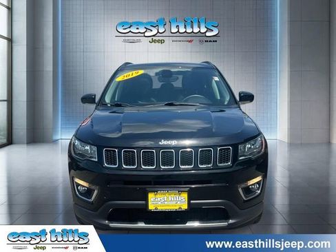 Certified 2019 Jeep Compass Limited AWD/4WD image 3