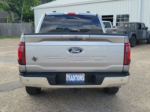 Used 2024 Ford F150 XLT w/ Equipment Group 302A MID RWD image 40