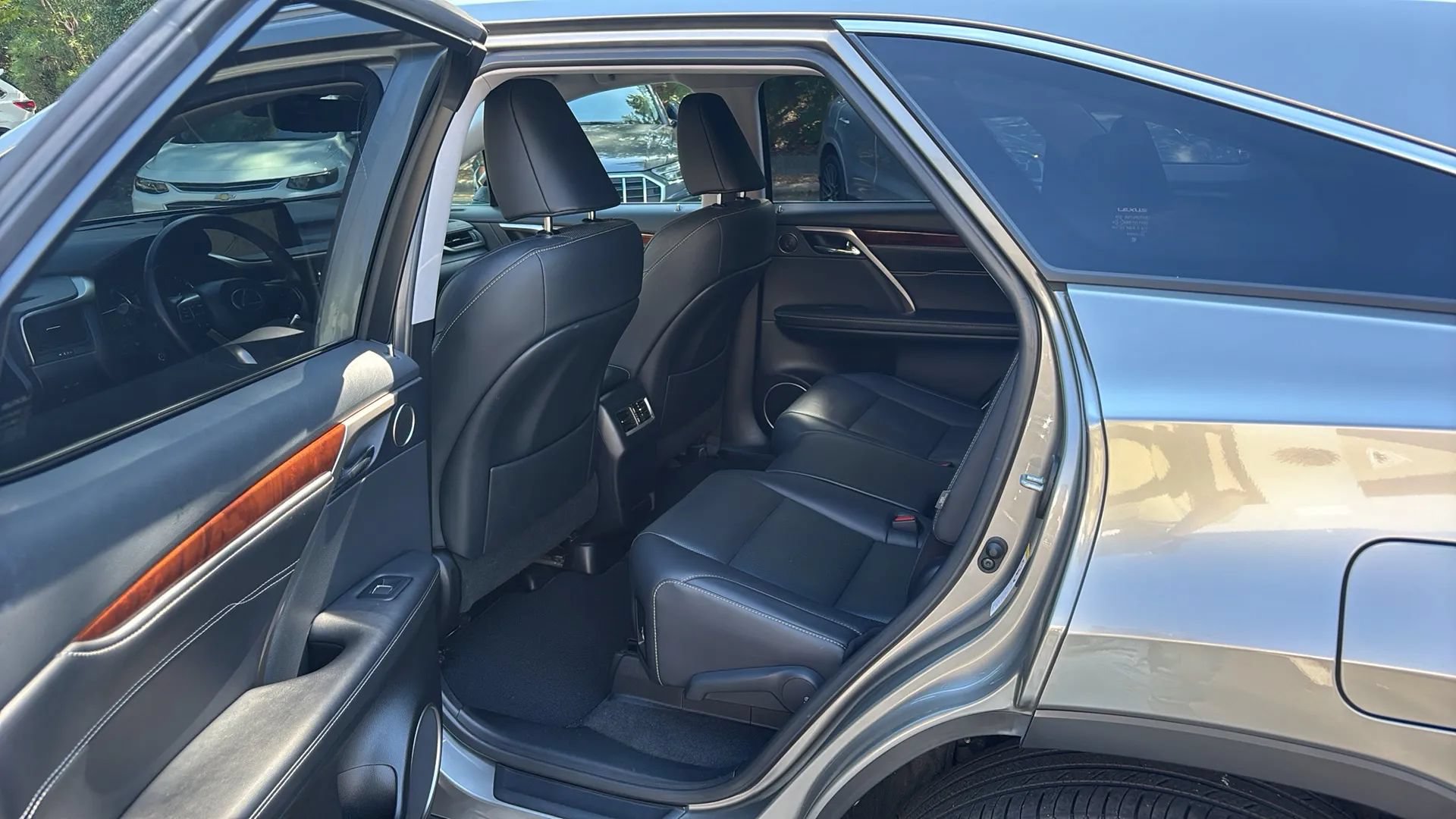 Used 2018 Lexus RX 350L AWD image 19