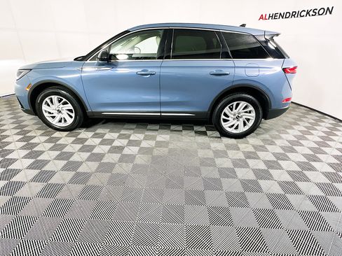 Used 2023 Lincoln Corsair FWD image 6