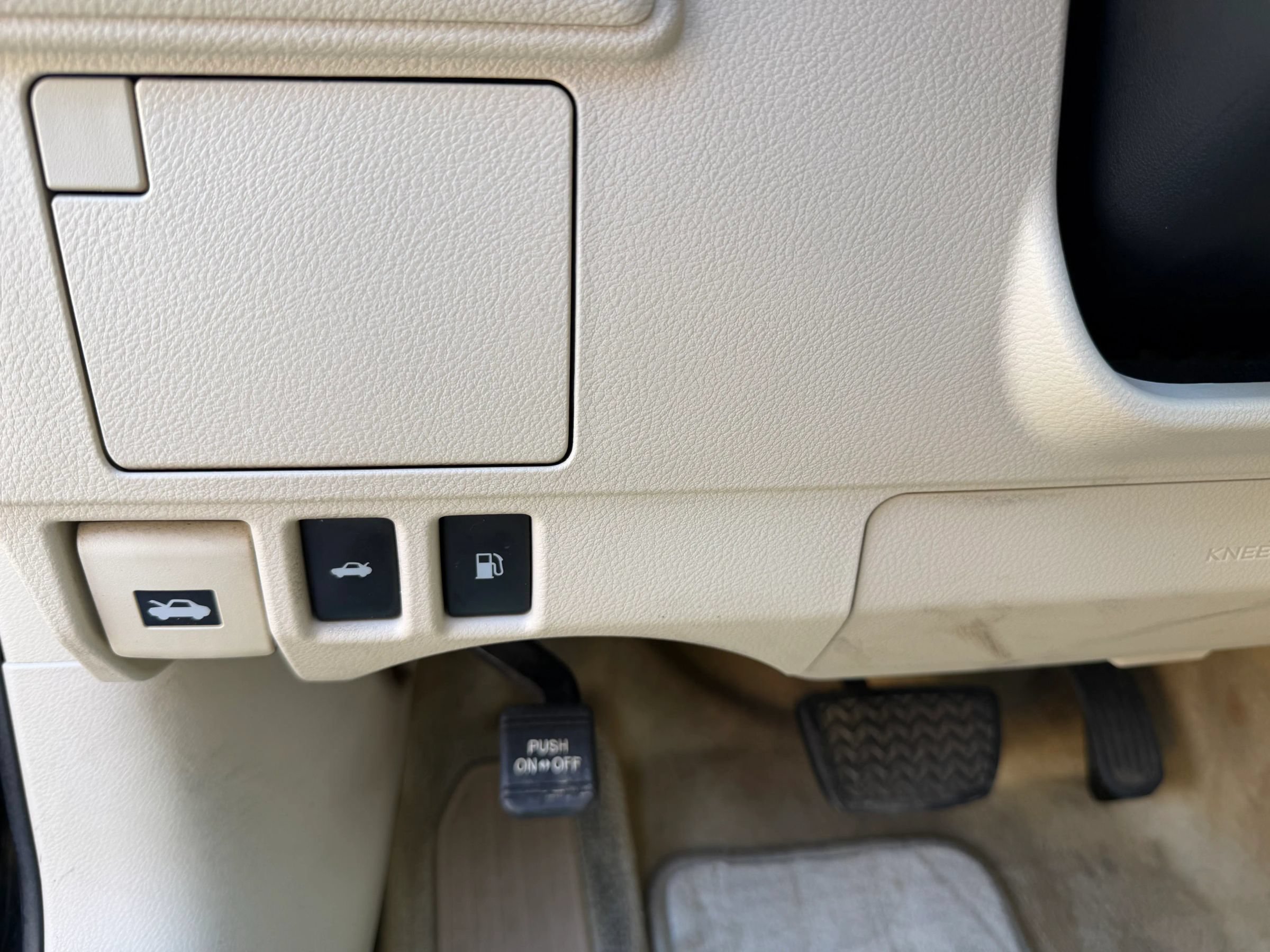 Used 2015 Lexus ES 350 w/ Premium Package FWD image 23