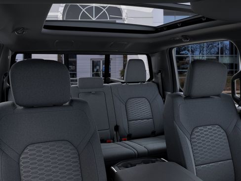 New 2025 RAM 1500 Big Horn AWD/4WD image 26