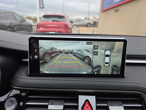 New 2026 Genesis G70 2.5T Prestige image 12