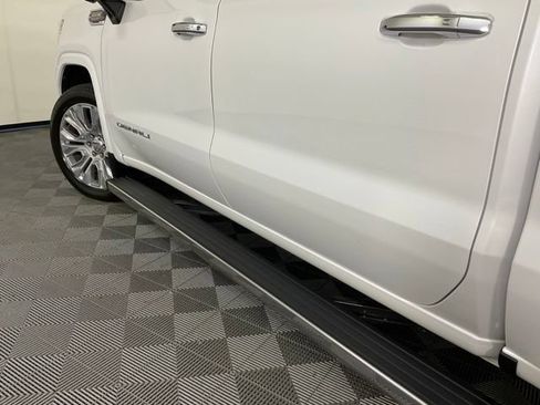 Used 2021 GMC Sierra 1500 Denali w/ Denali Ultimate Package AWD/4WD image 42