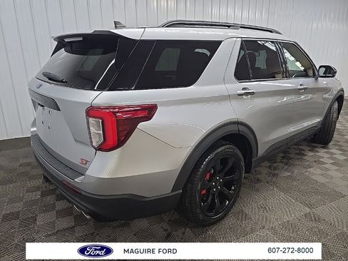 Used 2022 Ford Explorer ST w/ Equipment Group 401A image 10