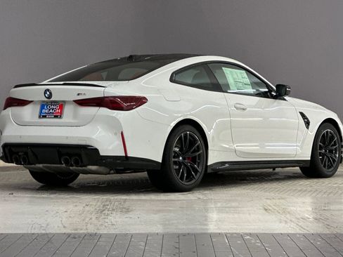 New 2026 BMW M4 Coupe image 9