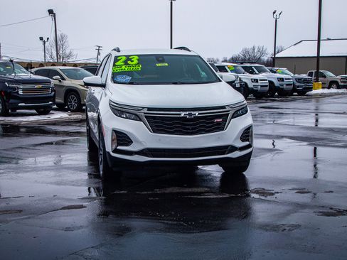 Used 2023 Chevrolet Equinox RS image 10