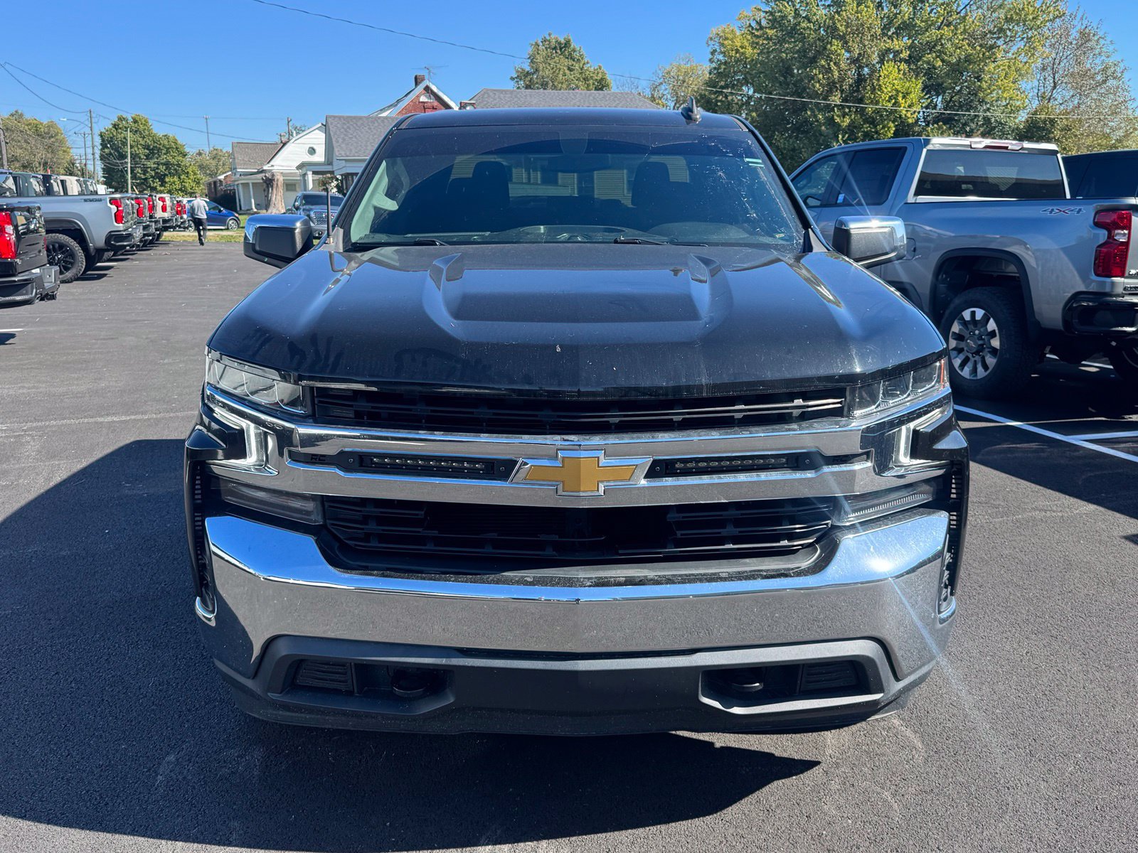 Used 2021 Chevrolet Silverado 1500 LT w/ Z71 Off-Road Package AWD/4WD image 9