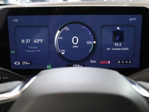 Used 2025 Honda Prologue Touring image 16