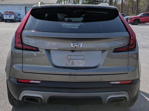 Used 2020 Cadillac XT4 Premium Luxury w/ Technology Package AWD/4WD image 9