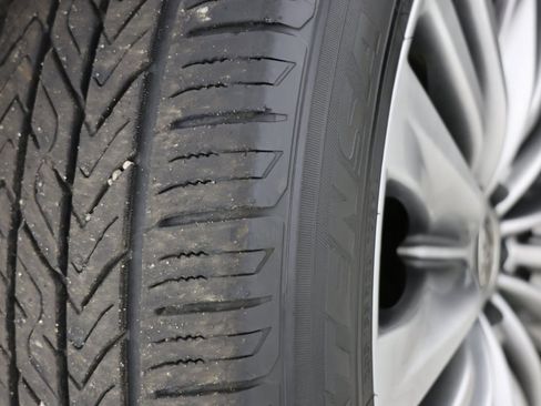 Used 2021 Toyota Highlander Platinum image 16