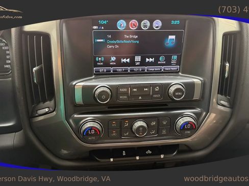 Used 2018 Chevrolet Silverado 1500 LT w/ All Star Edition RWD image 30